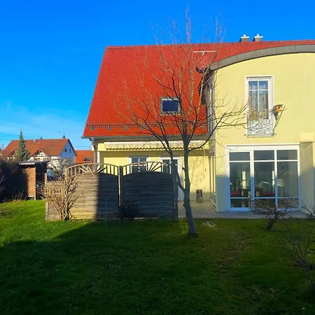 Semesterbostad Ferienhaus Kutzenhausen